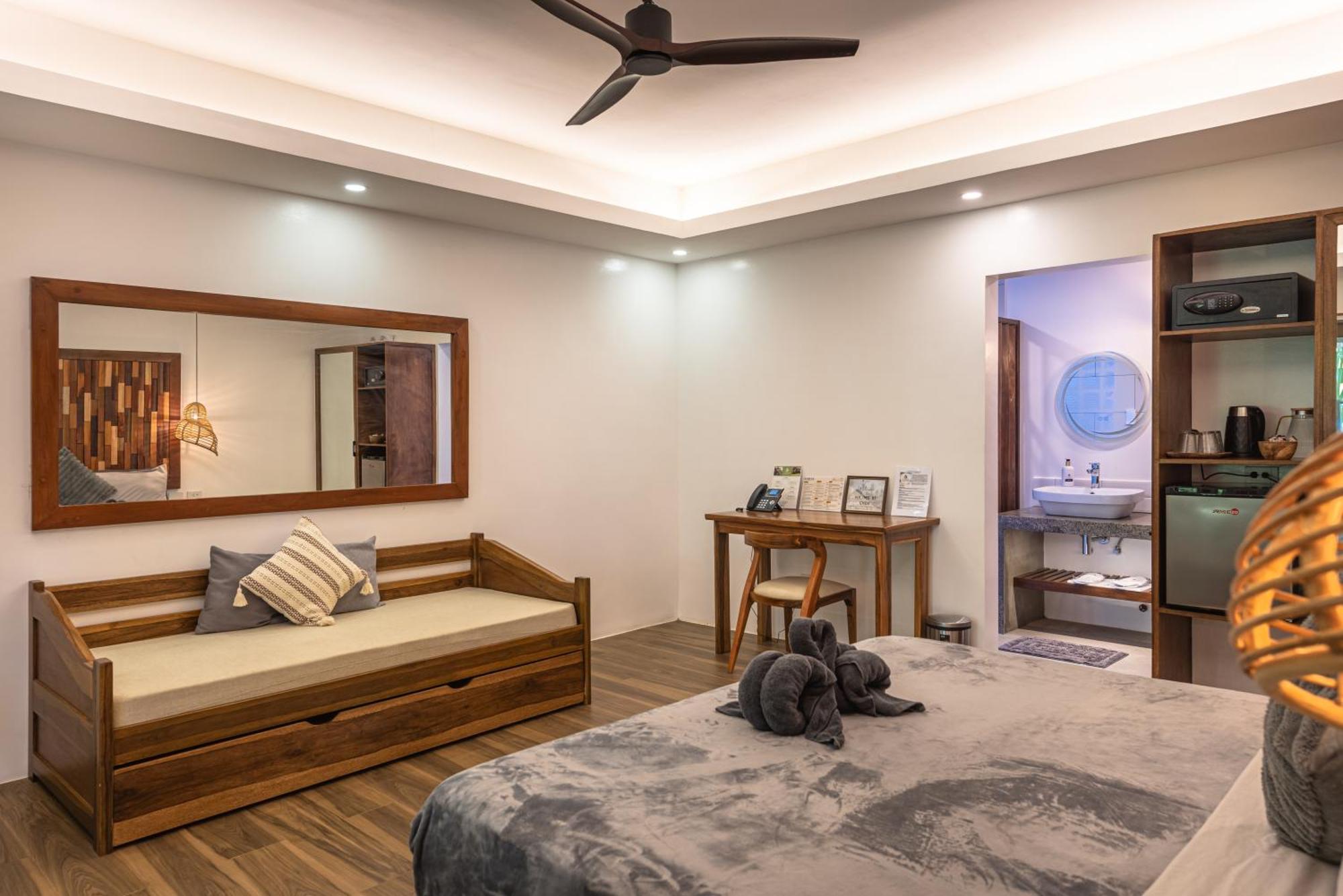 Siargao Island Villas General Luna  Exterior photo